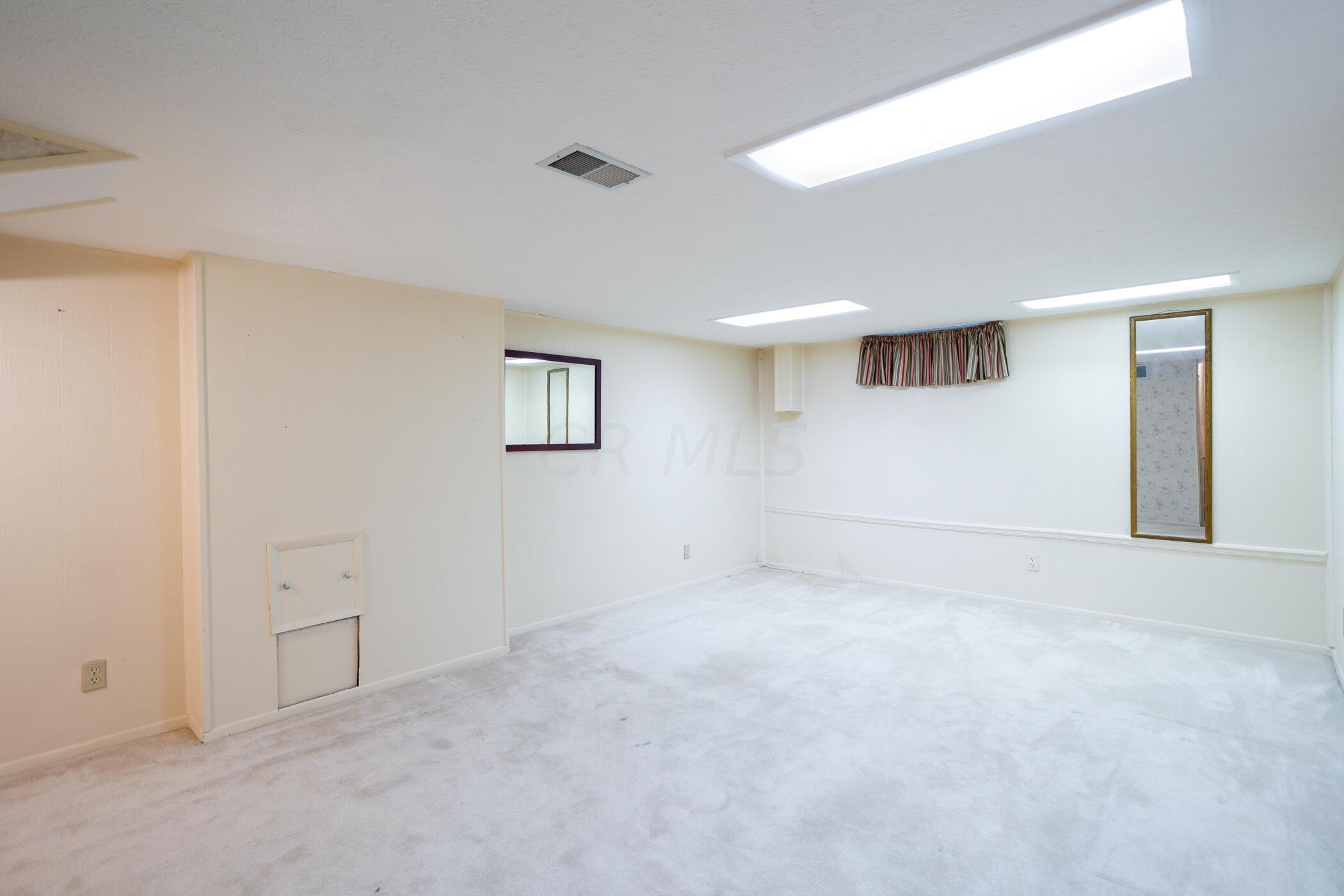 844 Critchfield Road Columbus, OH 43213 - Photo 57 of 67 Finished Basement