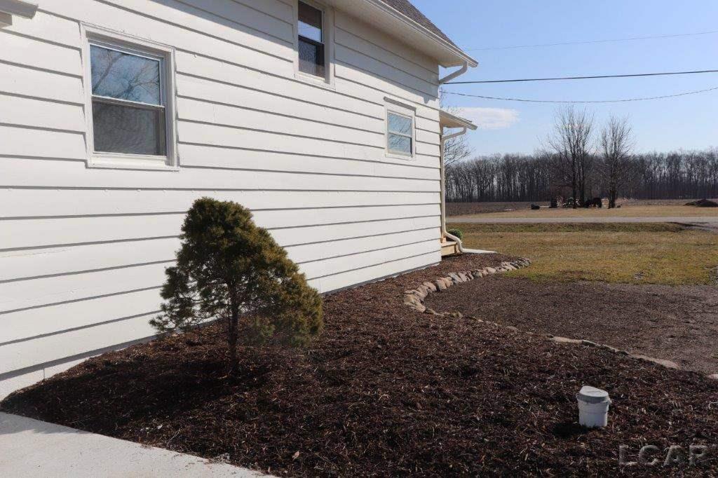 1224 East Gorman Road Adrian, MI 49221 - Photo 4 of 24 50007226-3.JPG