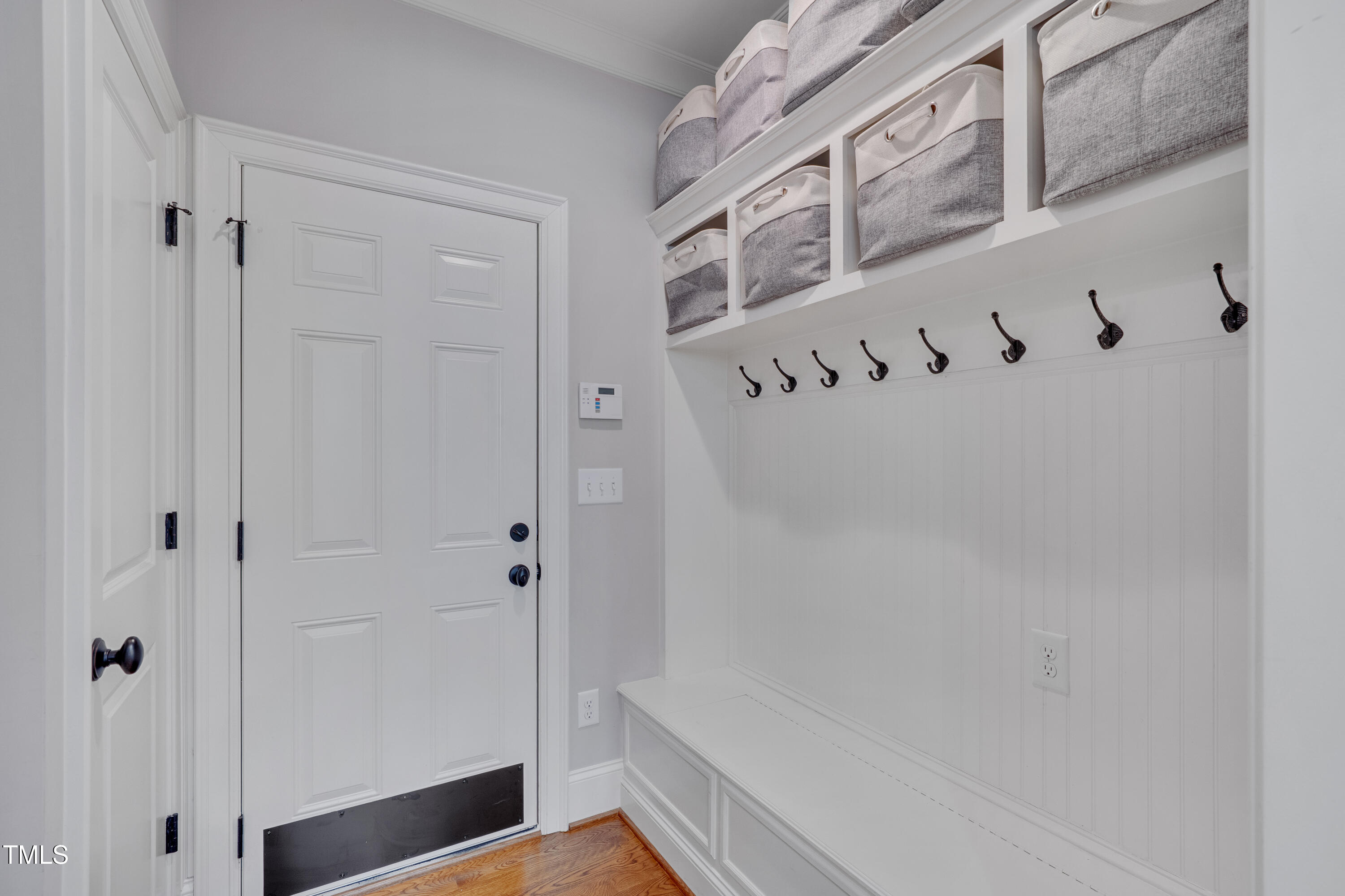 129 Cofield Circle Durham, NC 27707 - Photo 14 of 37 a bathroom with a bathtub