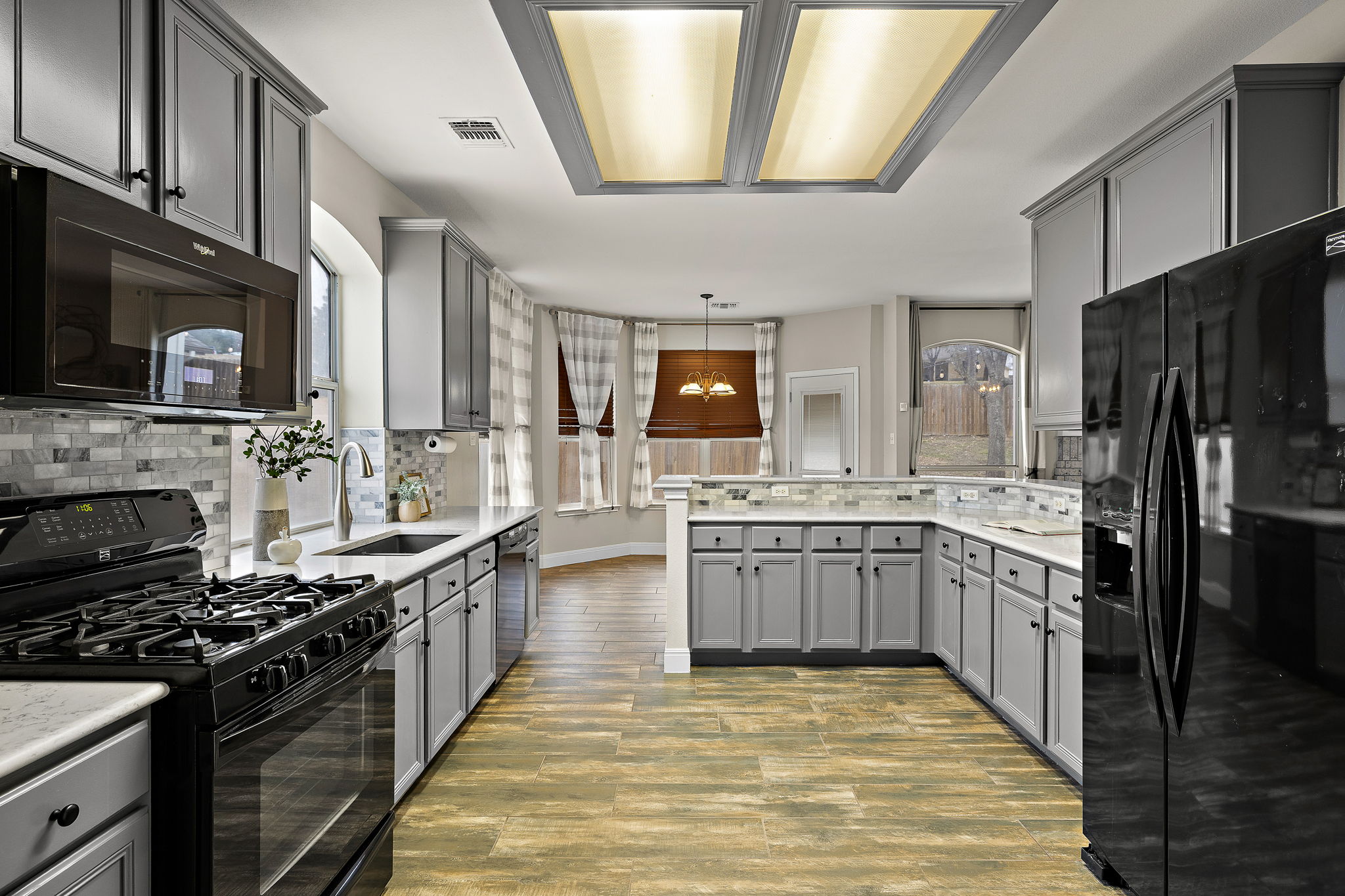 3700 Hawk Ridge Street Round Rock, TX 78665 - Photo 14 of 40