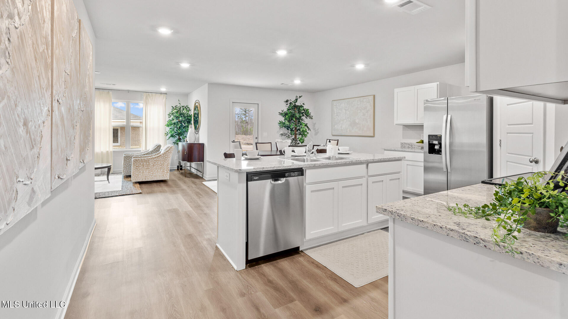 809 Fairway Avenue Byram, MS 39272 - Photo 12 of 27 MS_Jackson_Byram_Cedars-of-Byram-Estates