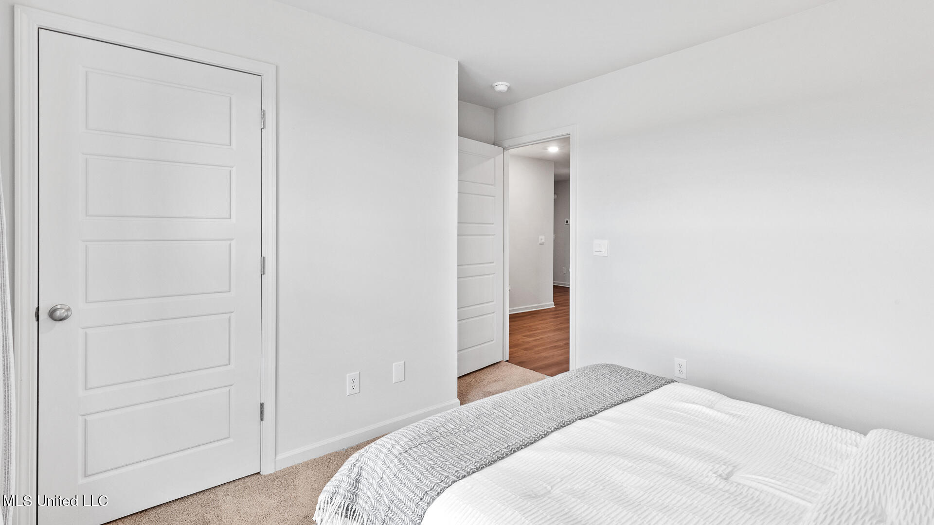 809 Fairway Avenue Byram, MS 39272 - Photo 4 of 27 MS_Jackson_Byram_Cedars-of-Byram-Estates