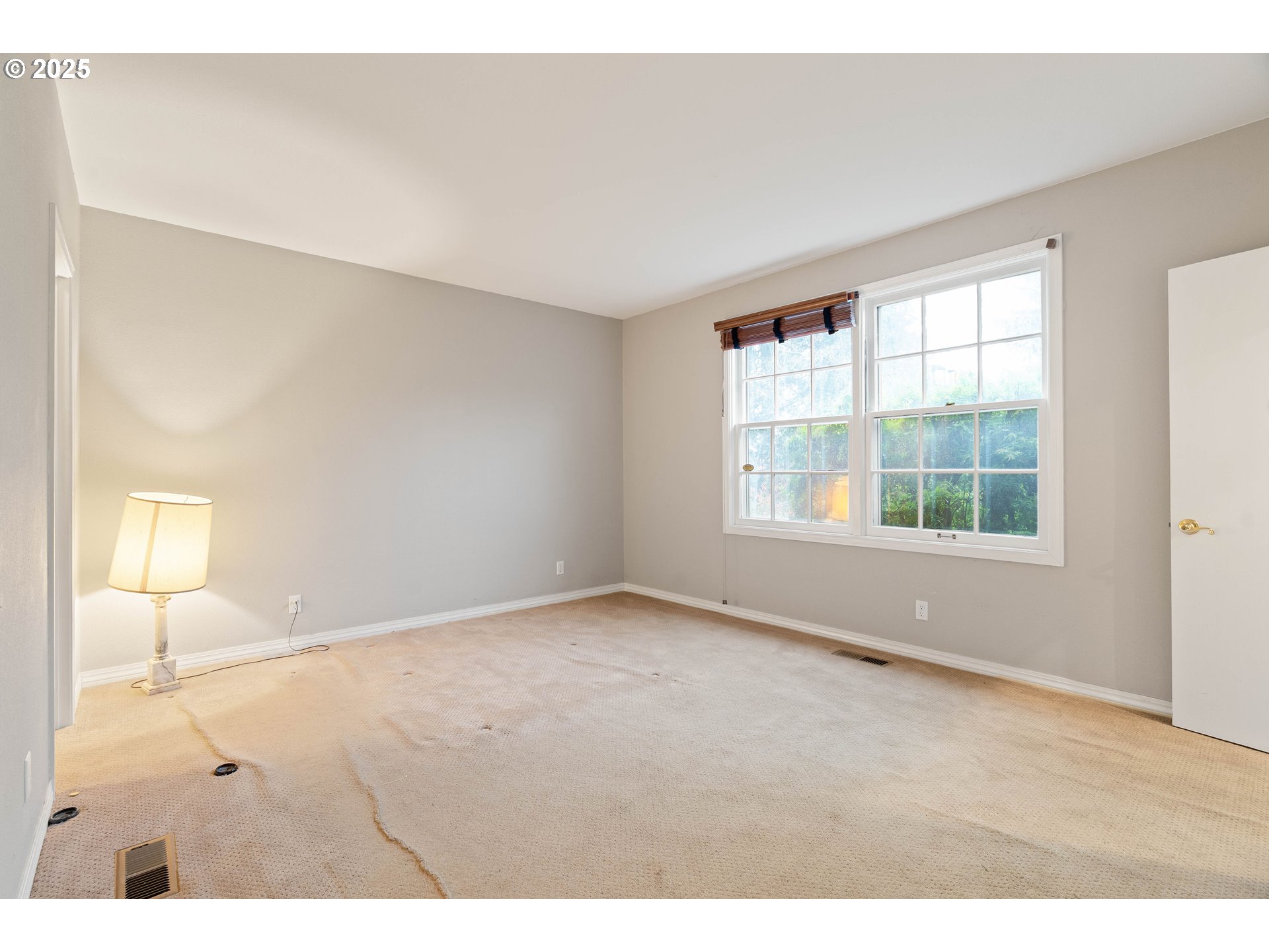 7799 Southwest Montclair Drive Portland, OR 97225 - Photo 21 of 39