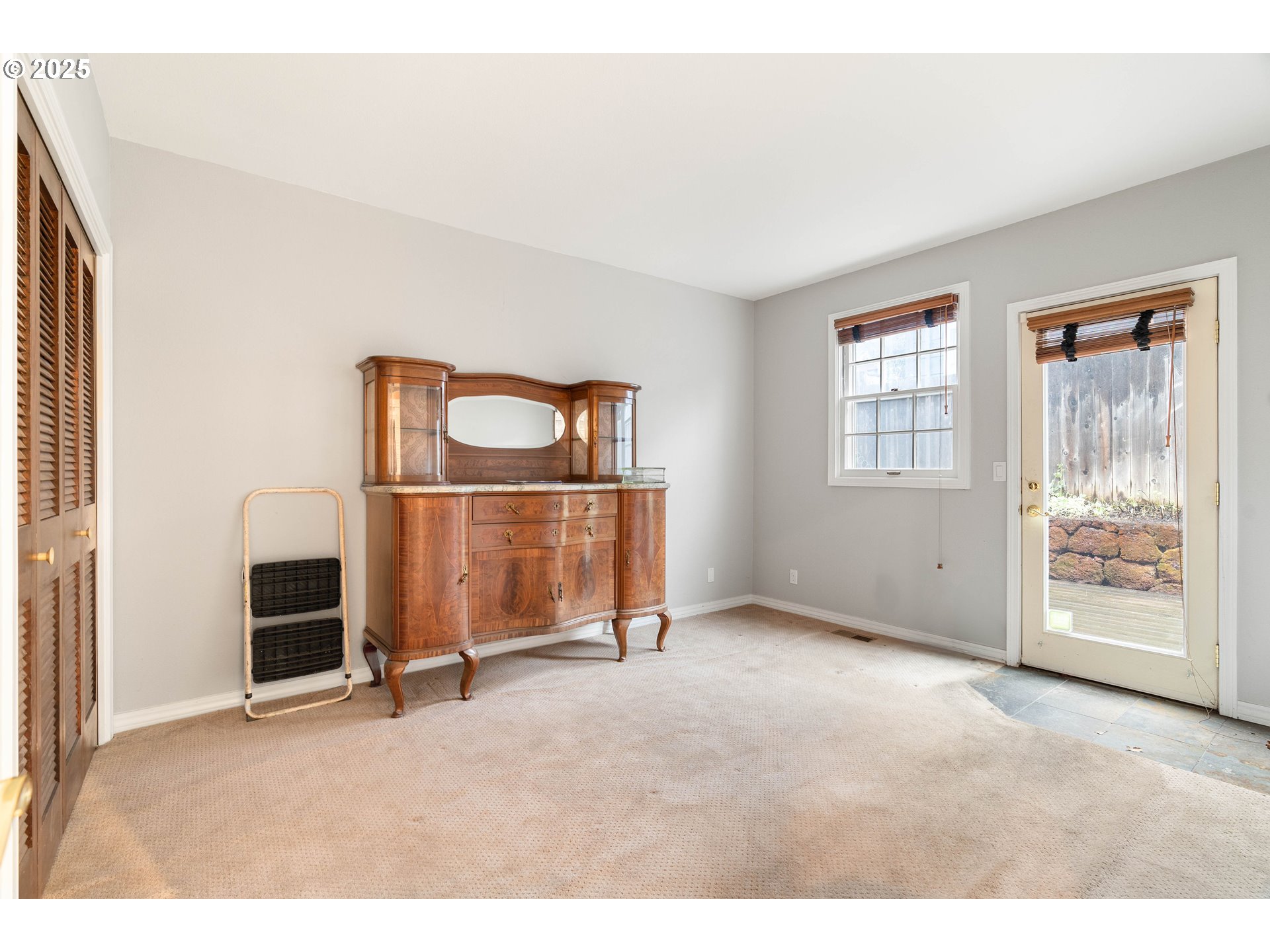 7799 Southwest Montclair Drive Portland, OR 97225 - Photo 28 of 39