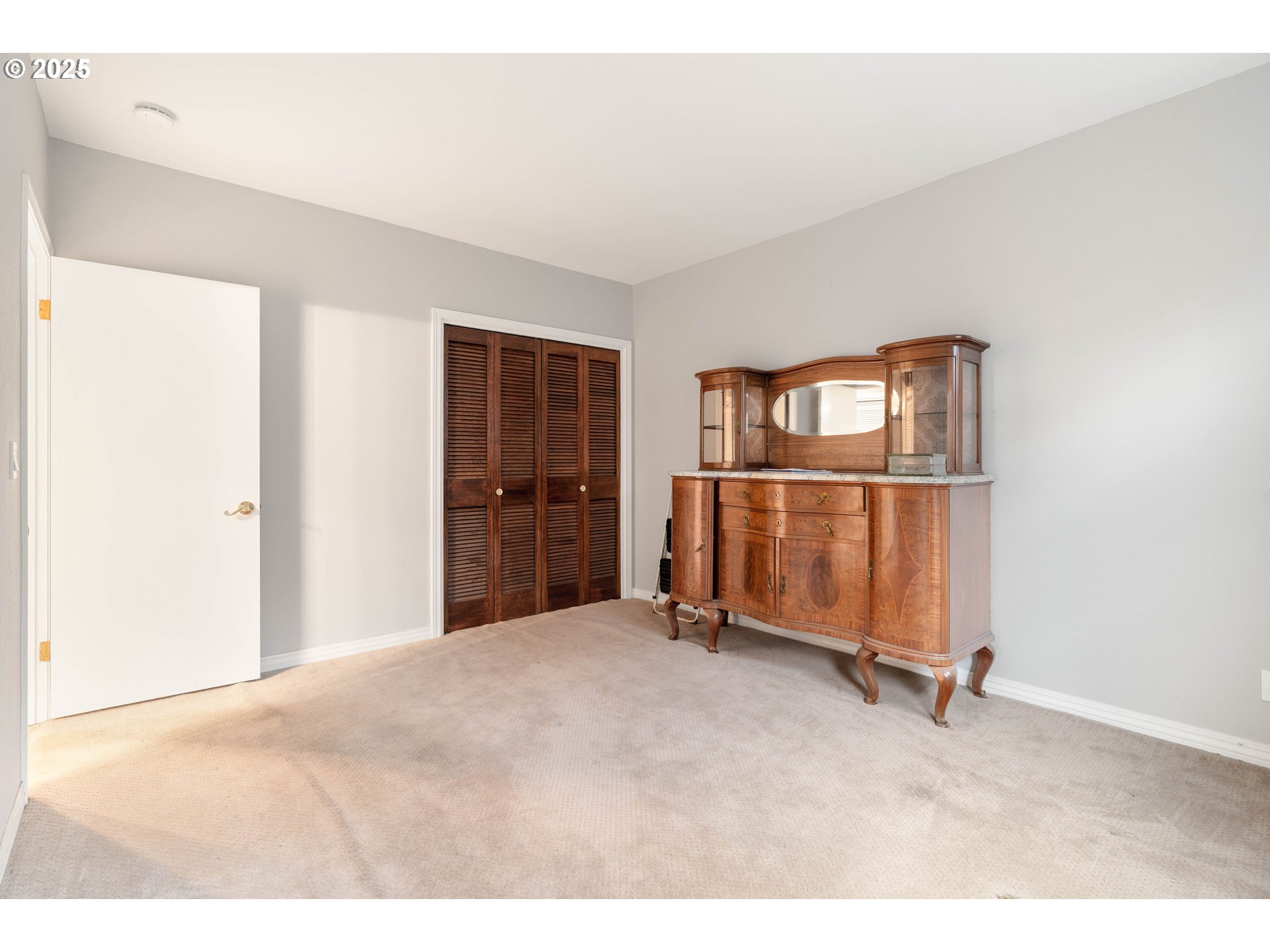 7799 Southwest Montclair Drive Portland, OR 97225 - Photo 29 of 39