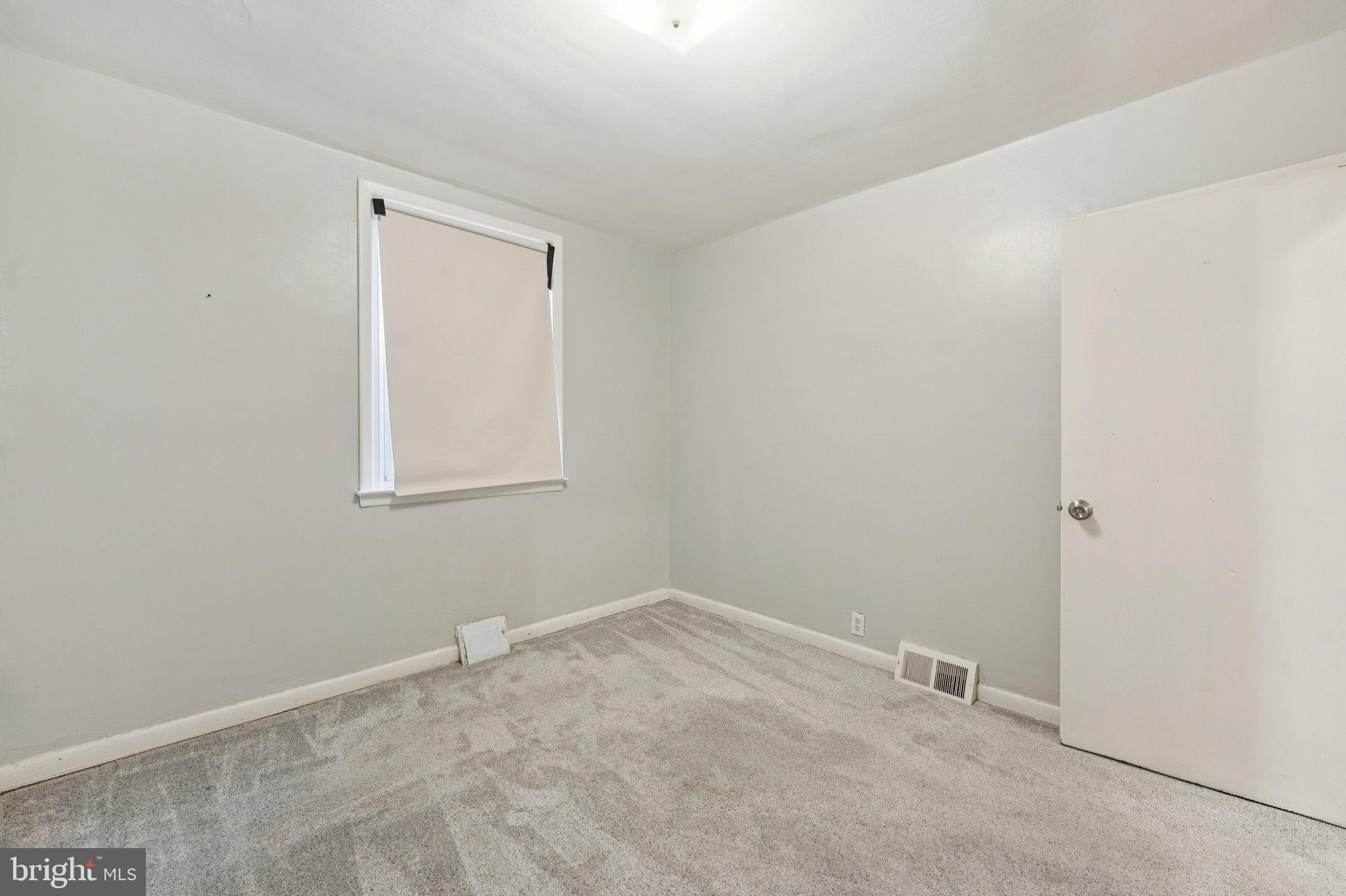 2311 Afton Street Philadelphia, PA 19152 - Photo 15 of 28