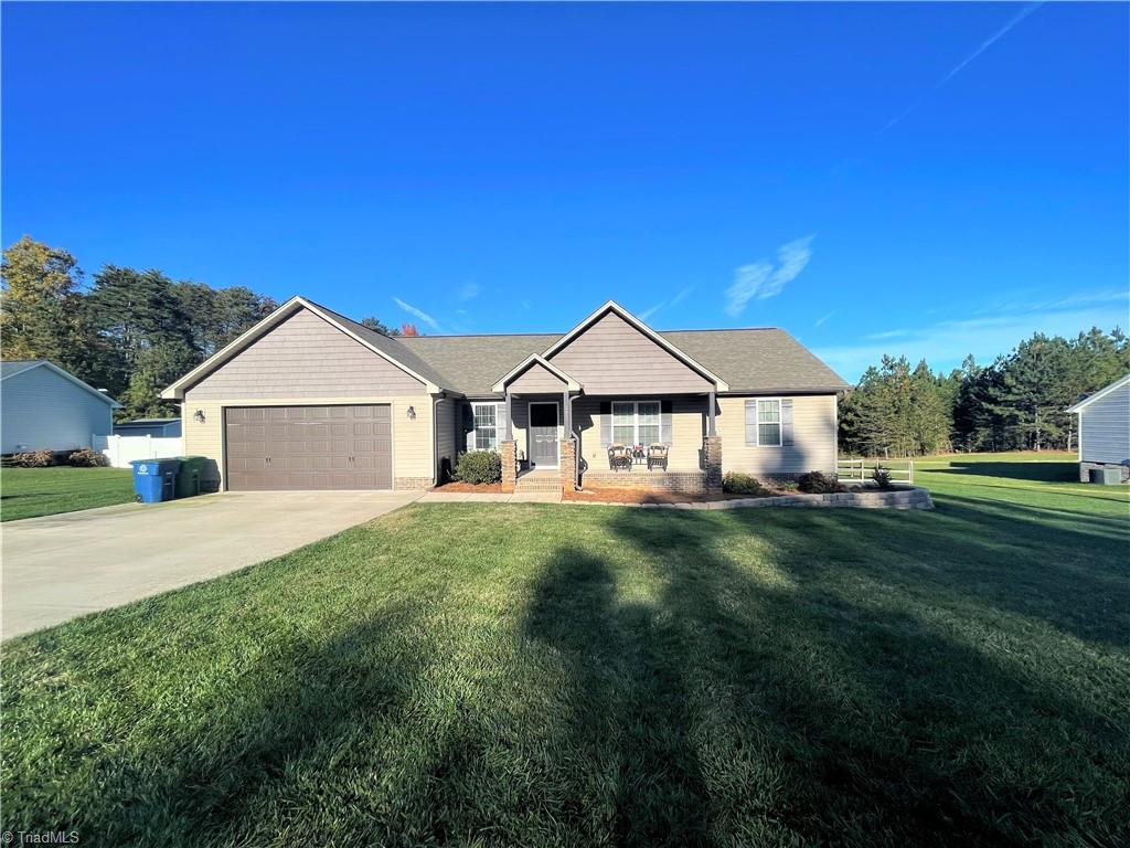 257 Lemons Road Stokesdale, NC 27357 - Photo 4 of 33 Gallery Image 4