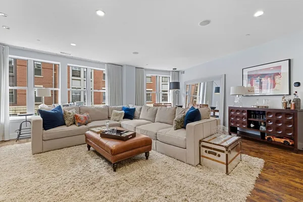 $1,699,000 | 1280 Washington Street, Unit 202, Boston, MA 02118