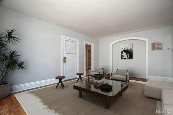 $765,000 | 738 Kingsland Avenue, University City, MO 63130