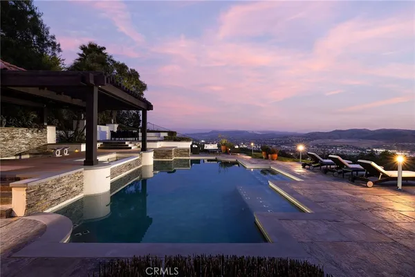 $7,295,000 | 5 Old Ranch Road, Laguna Niguel, CA 92677