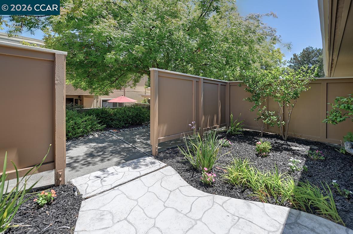 2025 Golden Rain Road, Unit 7 Walnut Creek, CA 94595 - Photo 39 of 53