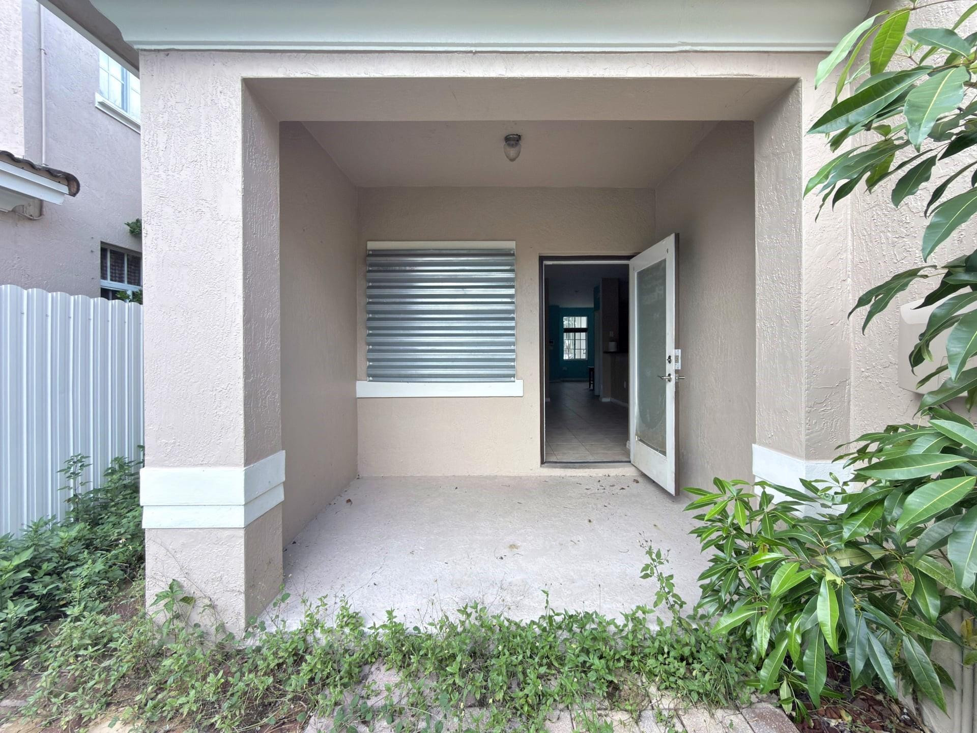 14218 Southwest 272nd Street, Unit 1 Homestead, FL 33032 - Photo 4 of 24