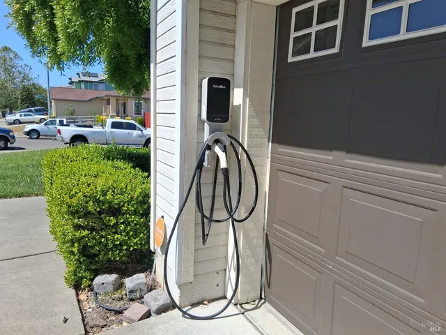 $764,900 | 2622 Arrowhead Drive, Santa Rosa, CA 95407