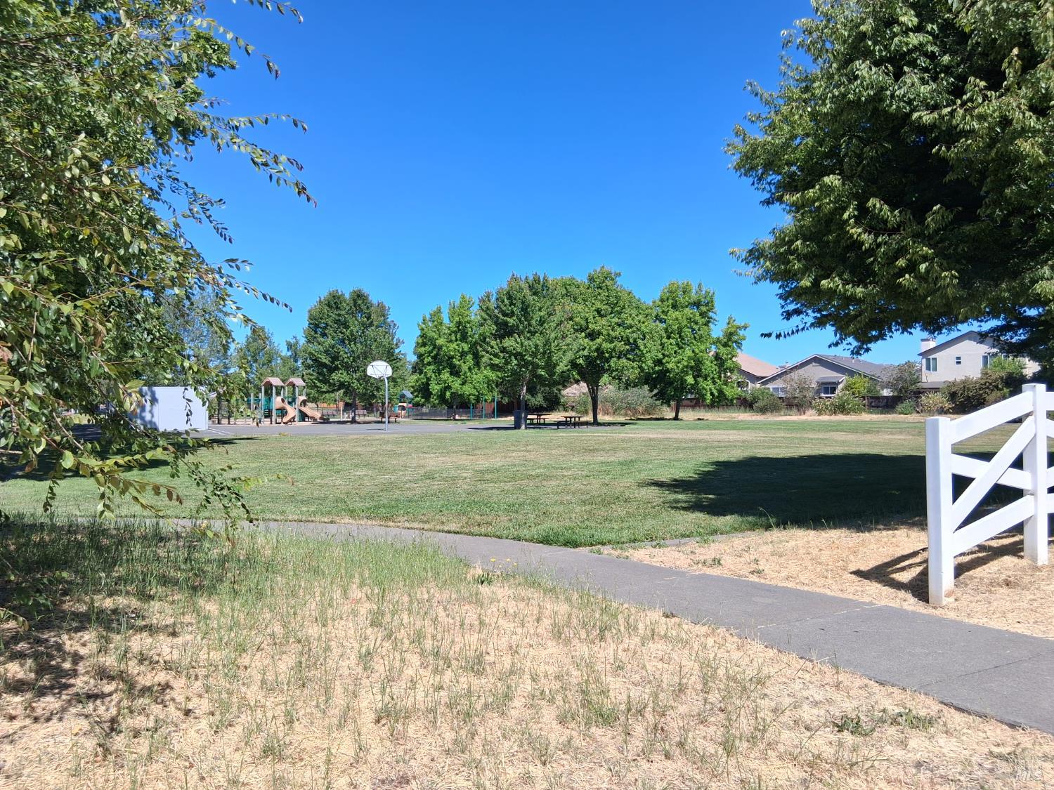 2622 Arrowhead Drive Santa Rosa, CA 95407 - Photo 29 of 32