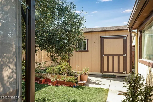 $619,900 | 1112 East Hickory Avenue, Lompoc, CA 93436