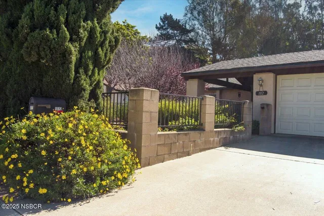 $619,900 | 1112 East Hickory Avenue, Lompoc, CA 93436