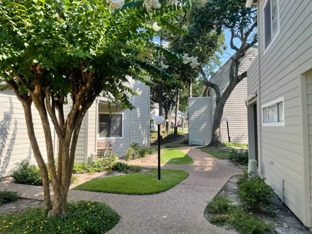 $184,900 | 2343 Briarwest Boulevard, Unit 2343, Houston, TX 77077