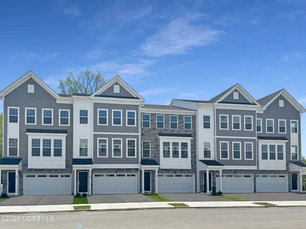$713,220 | 40 Primrose Court, Manalapan, NJ 07726