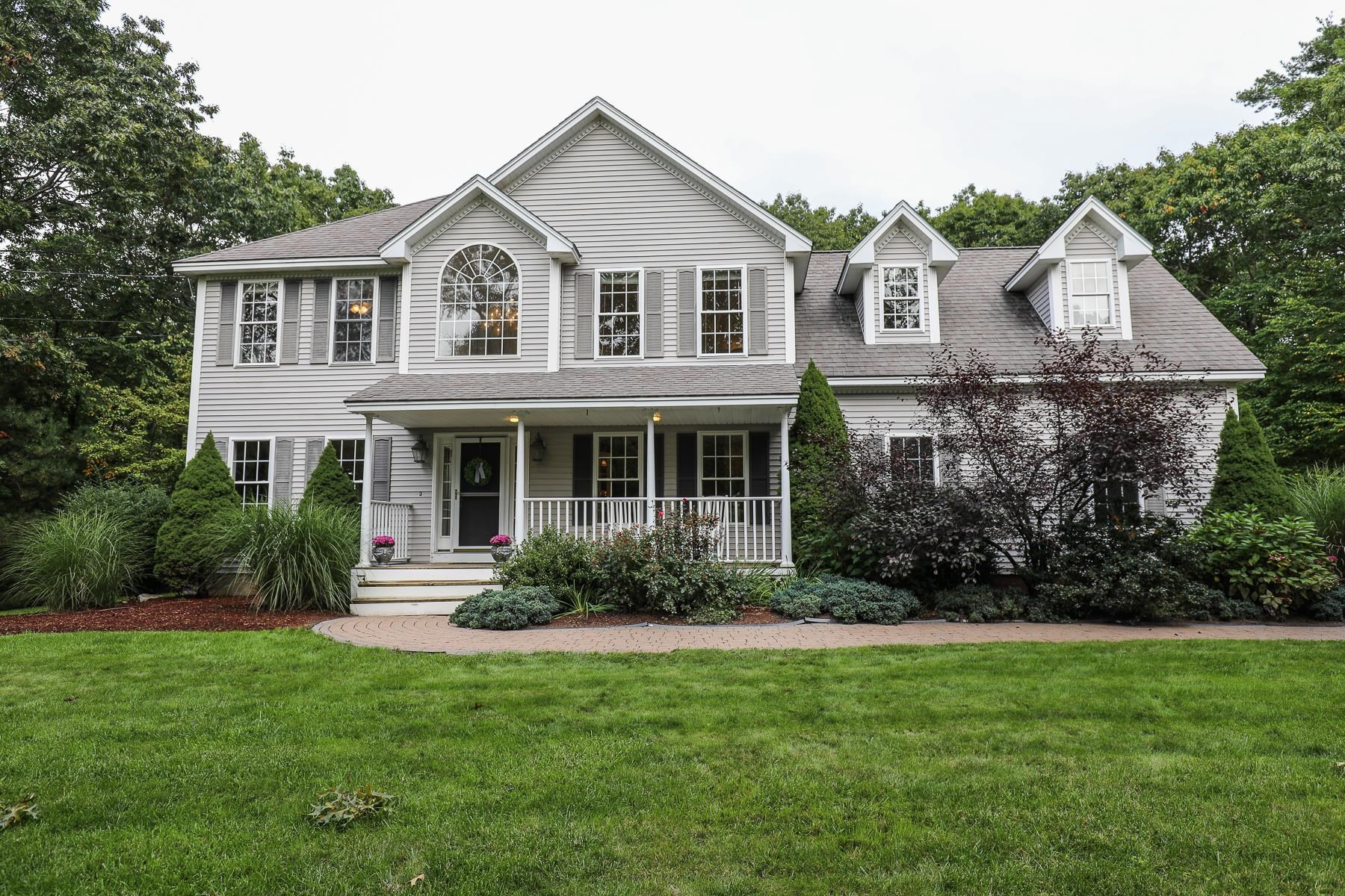 37 Peppermint Street Goffstown, NH 03045 - Photo 1 of 40 Gallery Image 1