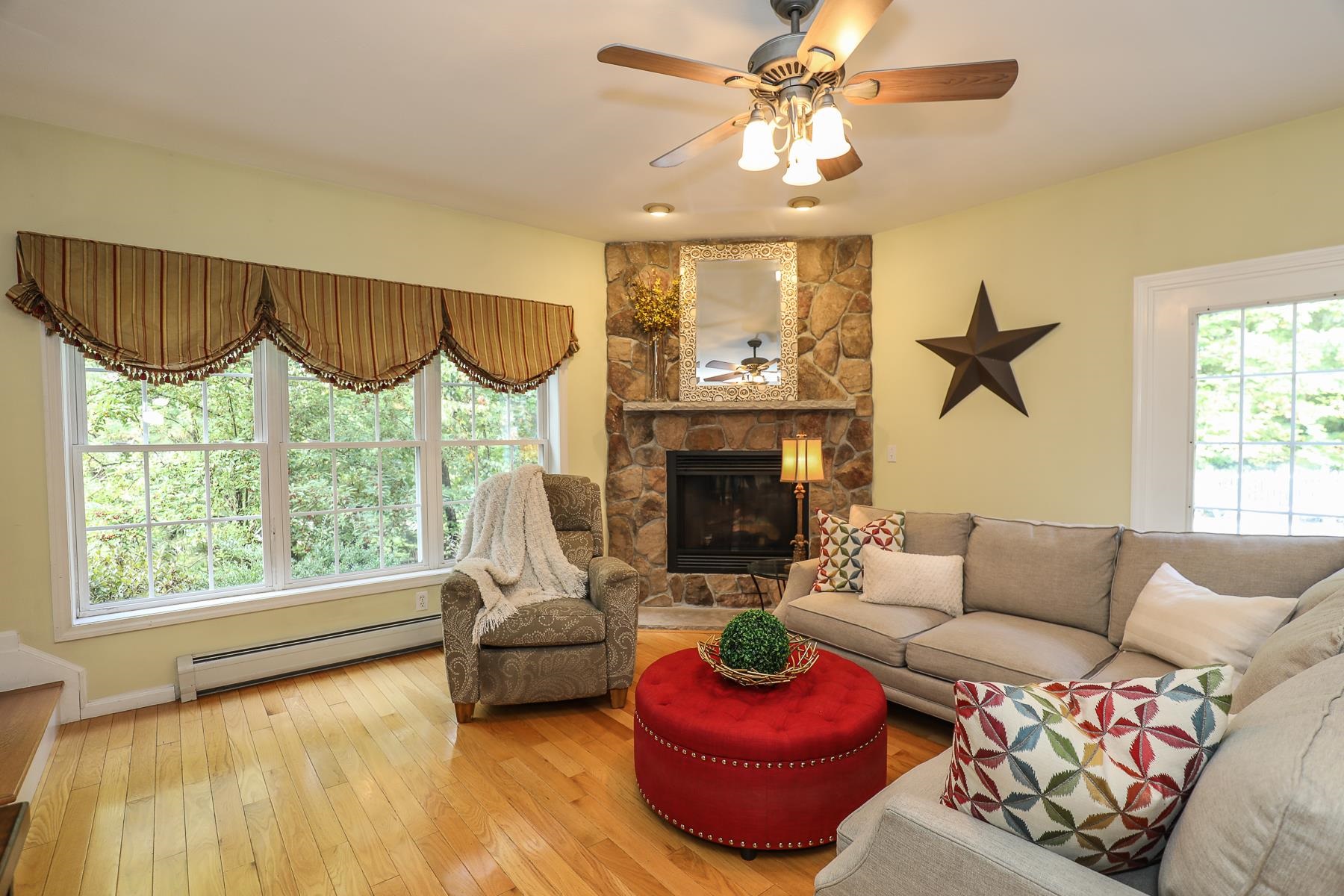 37 Peppermint Street Goffstown, NH 03045 - Photo 8 of 40 Gallery Image 8