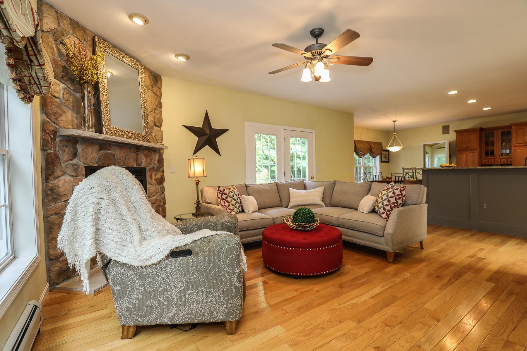 37 Peppermint Street Goffstown, NH 03045 - Photo 10 of 40 Gallery Image 10