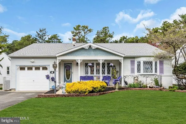 $404,000 | 17 Sheepshead Drive, Toms River, NJ 08757