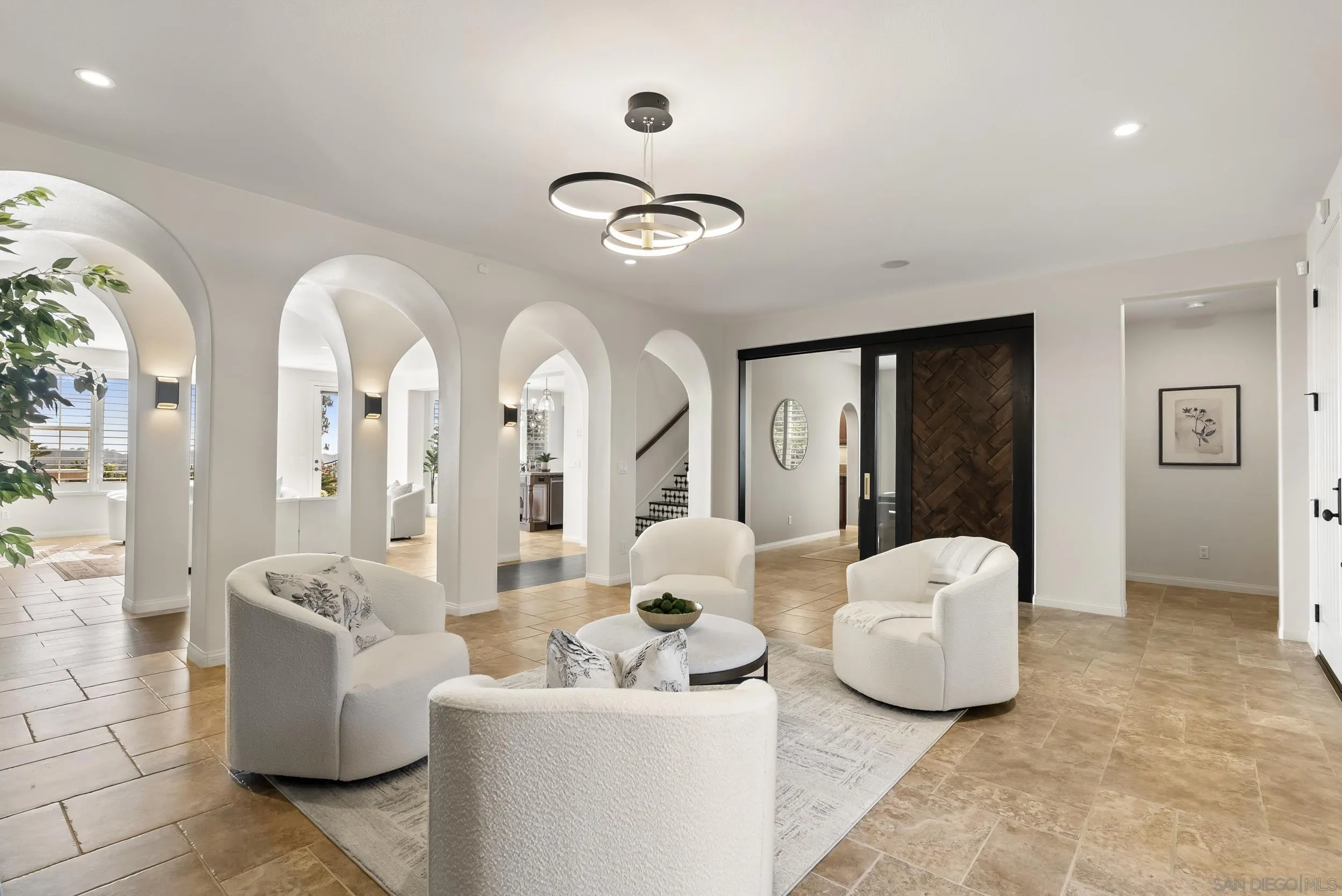 7663 Circulo Sequoia Carlsbad, CA 92009 - Photo 5 of 34