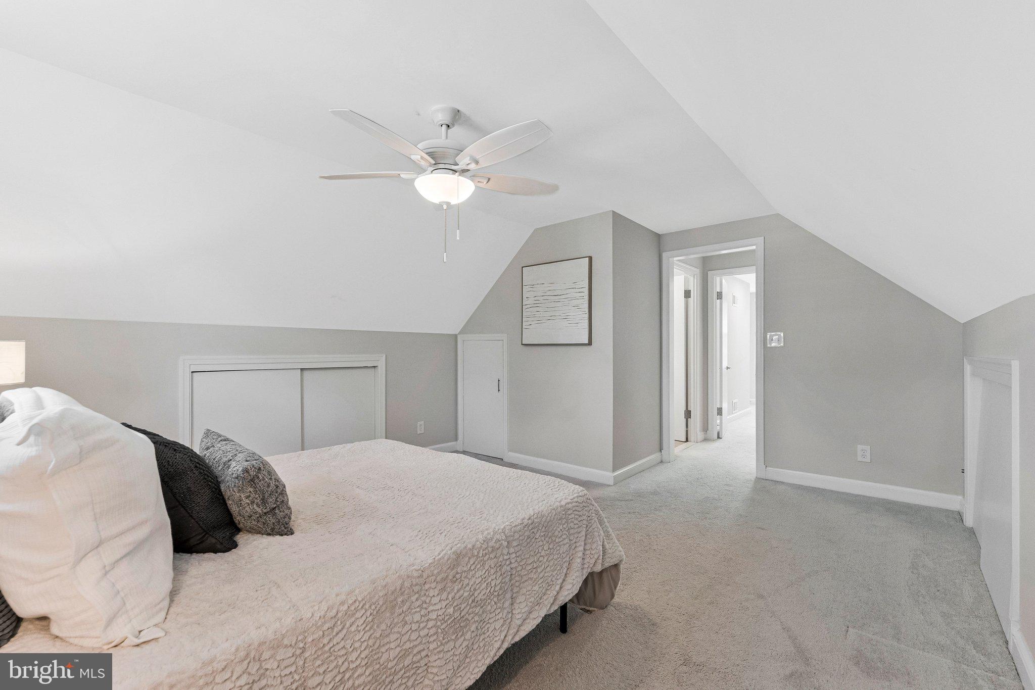 6015 Backlick Road Springfield, VA 22150 - Photo 13 of 30 Primary Bedroom Suite