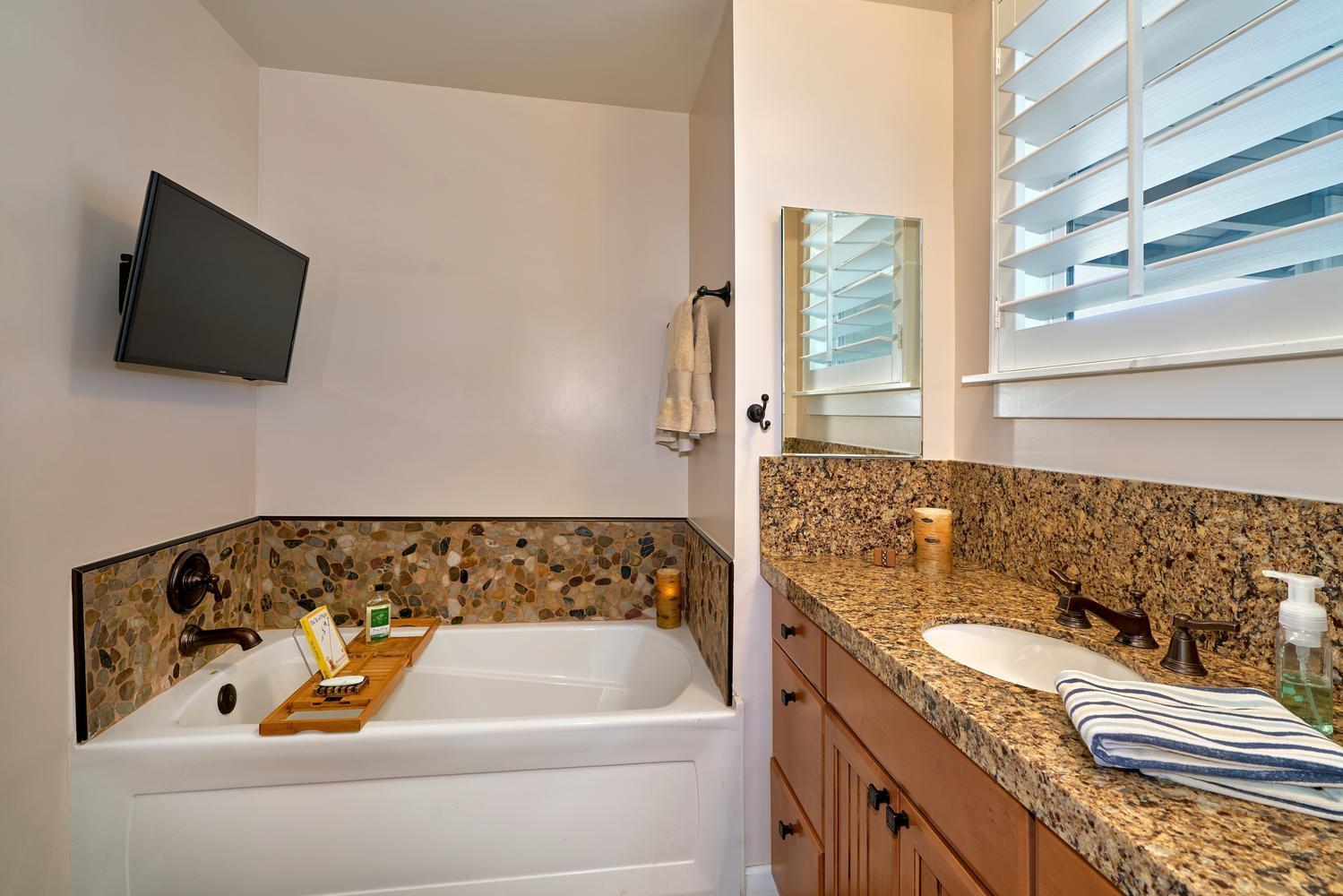 458 East Simms Road Palm Springs, CA 92262 - Photo 20 of 40 458 E Simms Rd Palm Springs CA-large-027