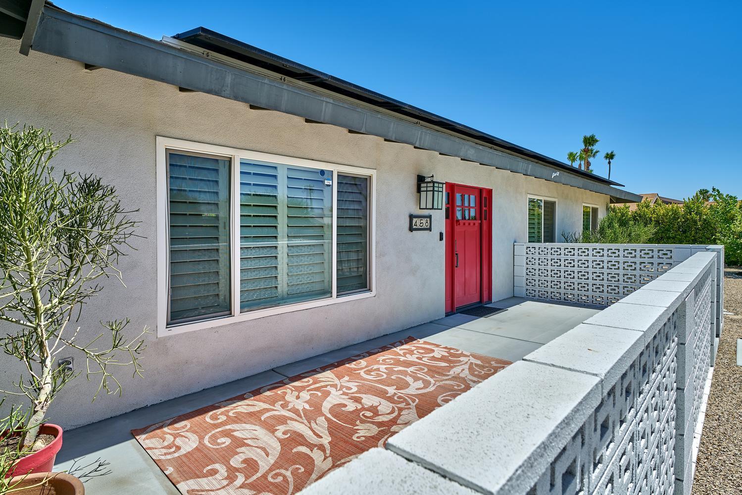 458 East Simms Road Palm Springs, CA 92262 - Photo 3 of 40 458 E Simms Rd Palm Springs CA-large-005