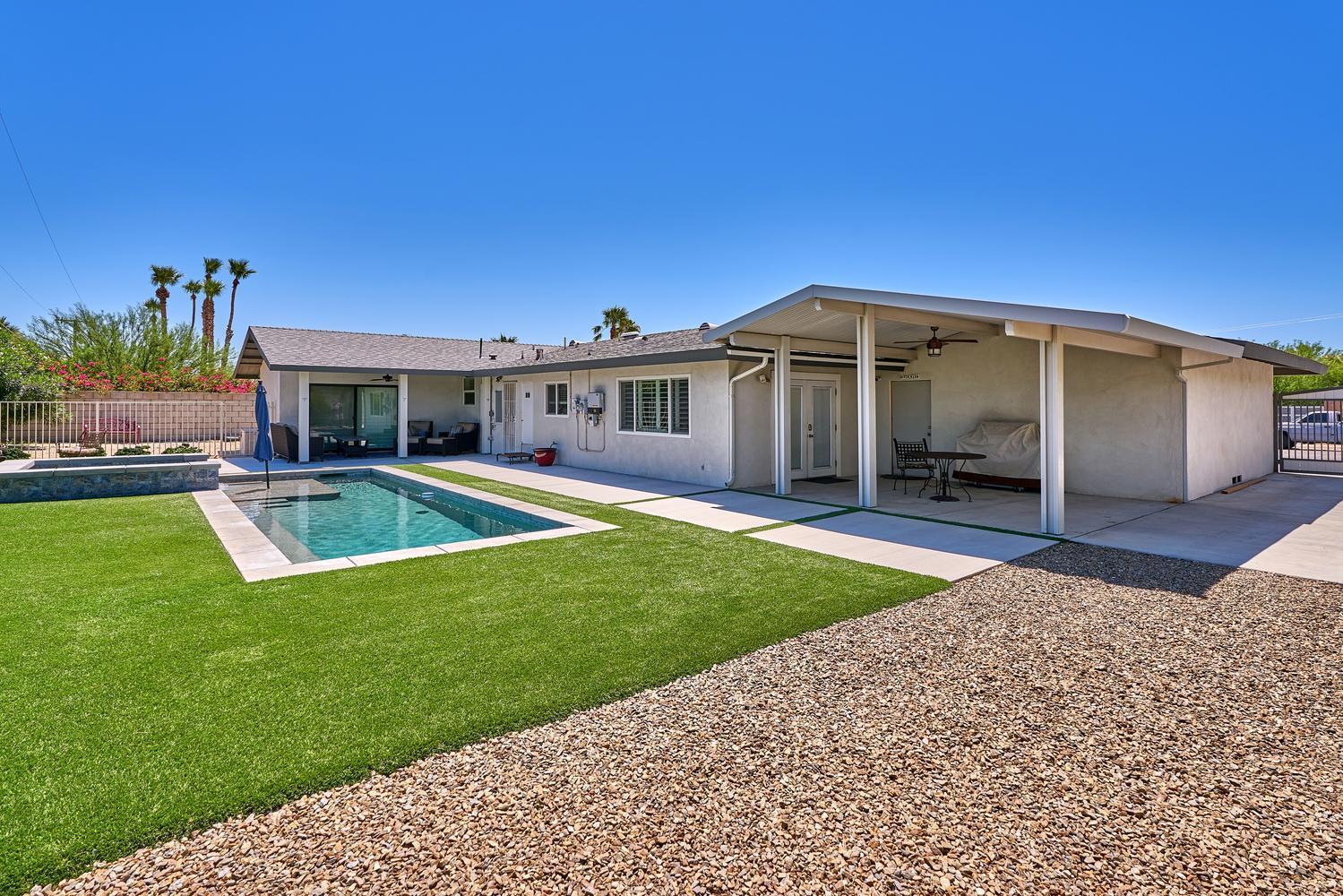 458 East Simms Road Palm Springs, CA 92262 - Photo 34 of 40 458 E Simms Rd Palm Springs CA-large-032