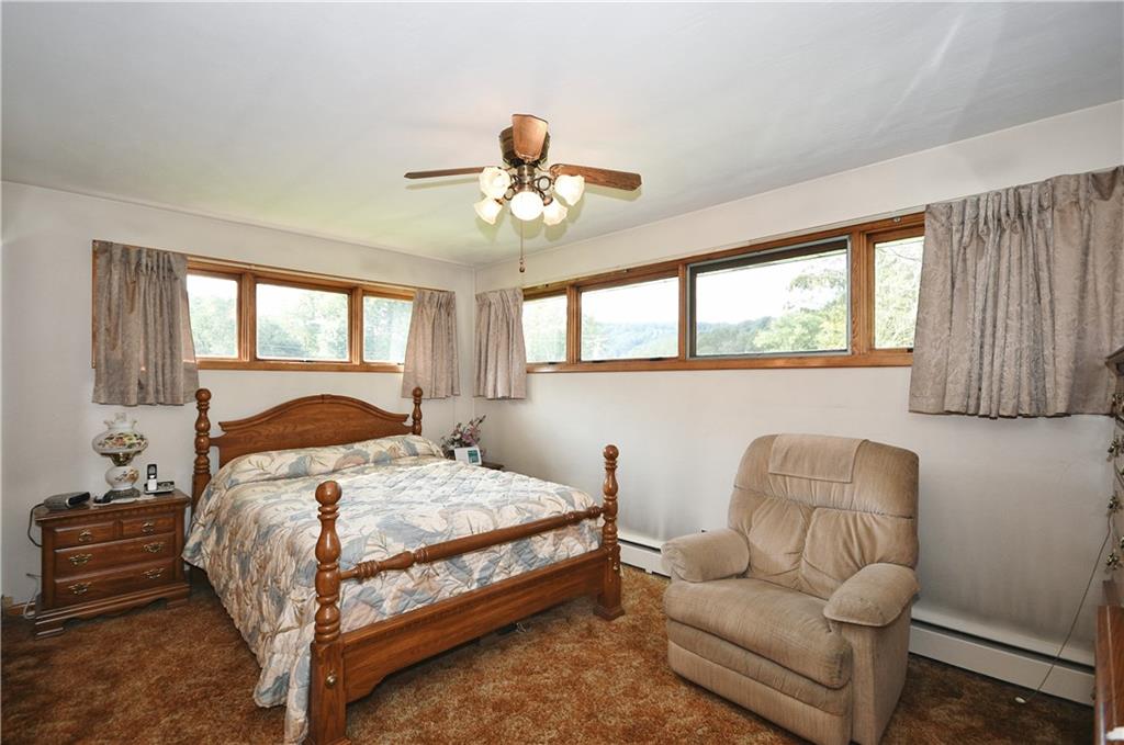 239 Metz Road Tarentum, PA 15084 - Photo 17 of 24 Gallery Image 17