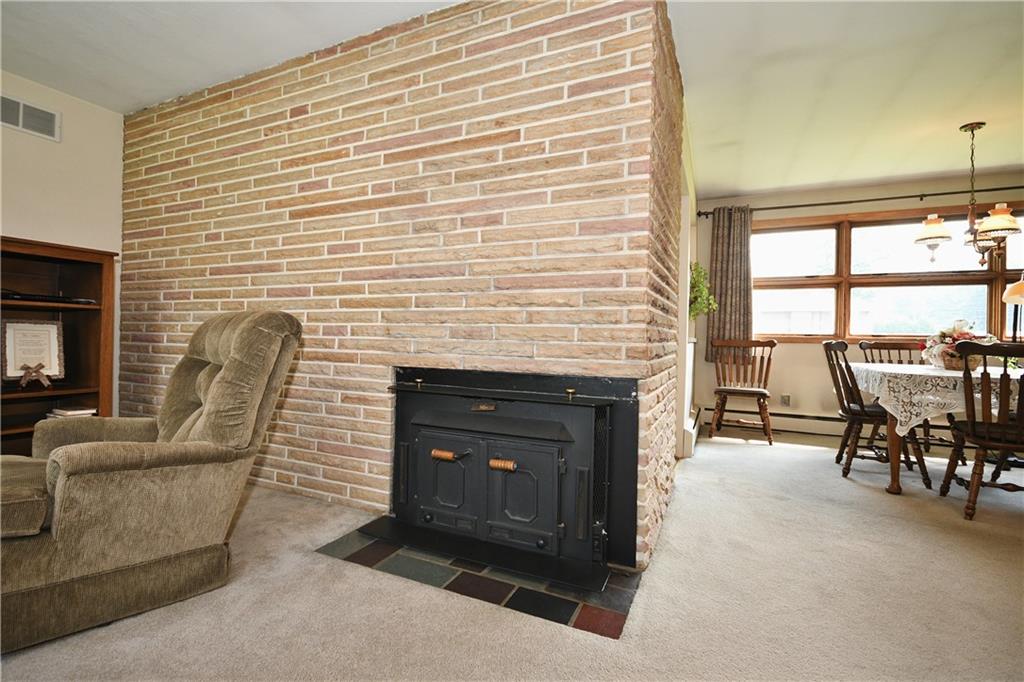 239 Metz Road Tarentum, PA 15084 - Photo 8 of 24 Gallery Image 8
