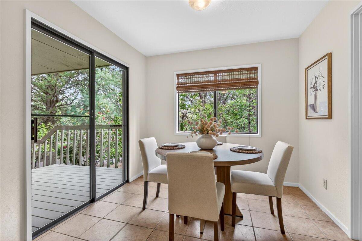 2647 Freedom Way Medford, OR 97504 - Photo 20 of 38 a view of a dining room with furniture window and outside view