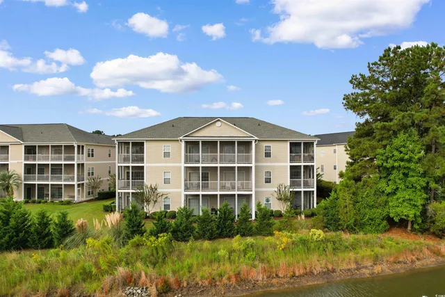 $164,000 | 2040 Cross Gate Boulevard, Unit 301, Surfside Beach, SC 29575