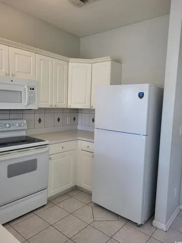 $164,000 | 2040 Cross Gate Boulevard, Unit 301, Surfside Beach, SC 29575