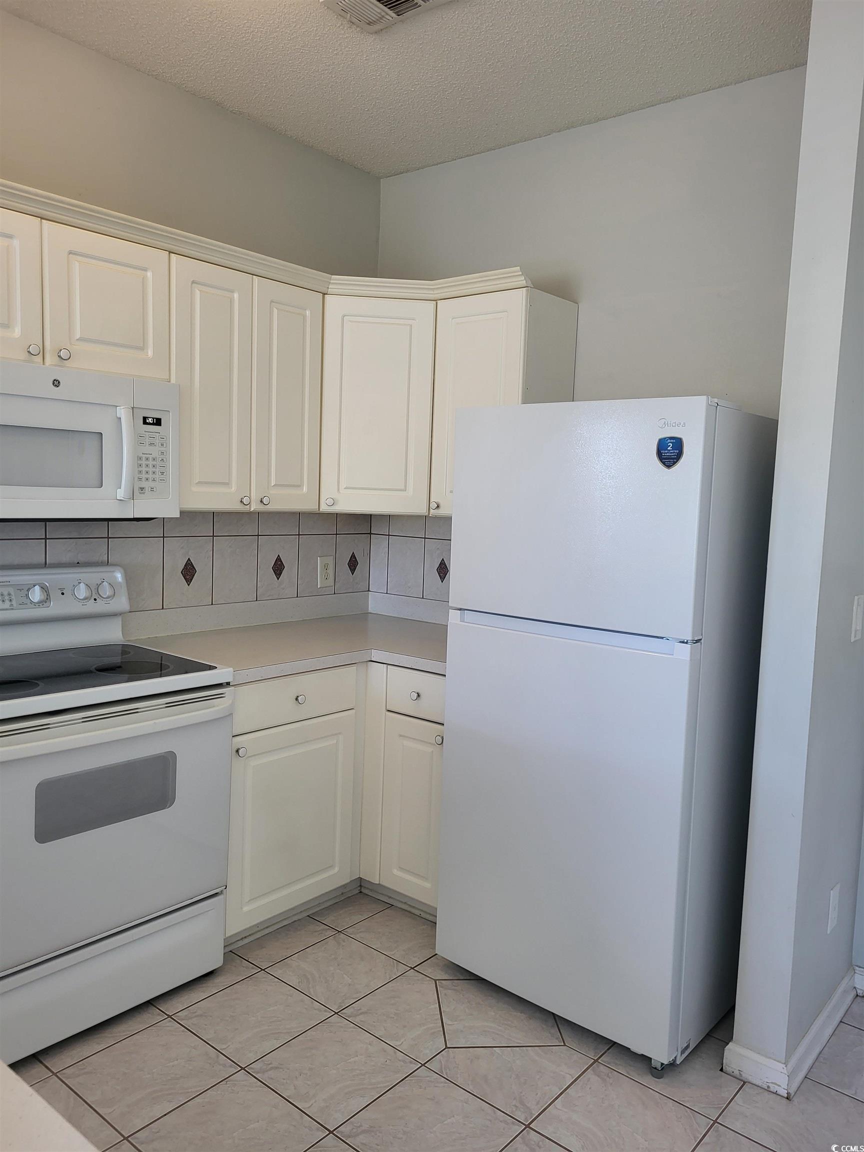 2040 Cross Gate Boulevard, Unit 301 Surfside Beach, SC 29575 - Photo 8 of 40