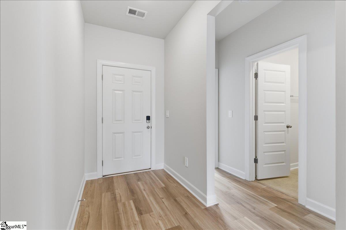 104 Milo Road Spartanburg, SC 29306 - Photo 7 of 30