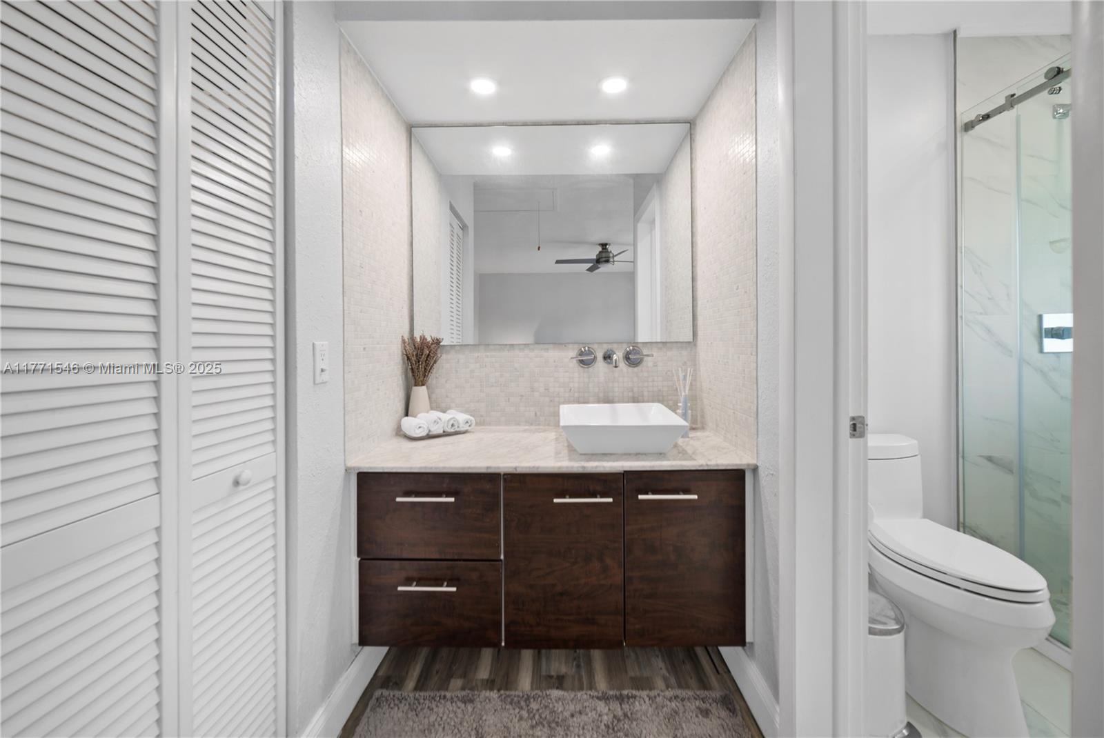 8122 Southwest 83rd Place Miami, FL 33143 - Photo 19 of 35