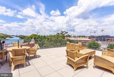 $345,000 | 1391 Pennsylvania Ave. Southeast, Unit 367, Washington, DC 20003