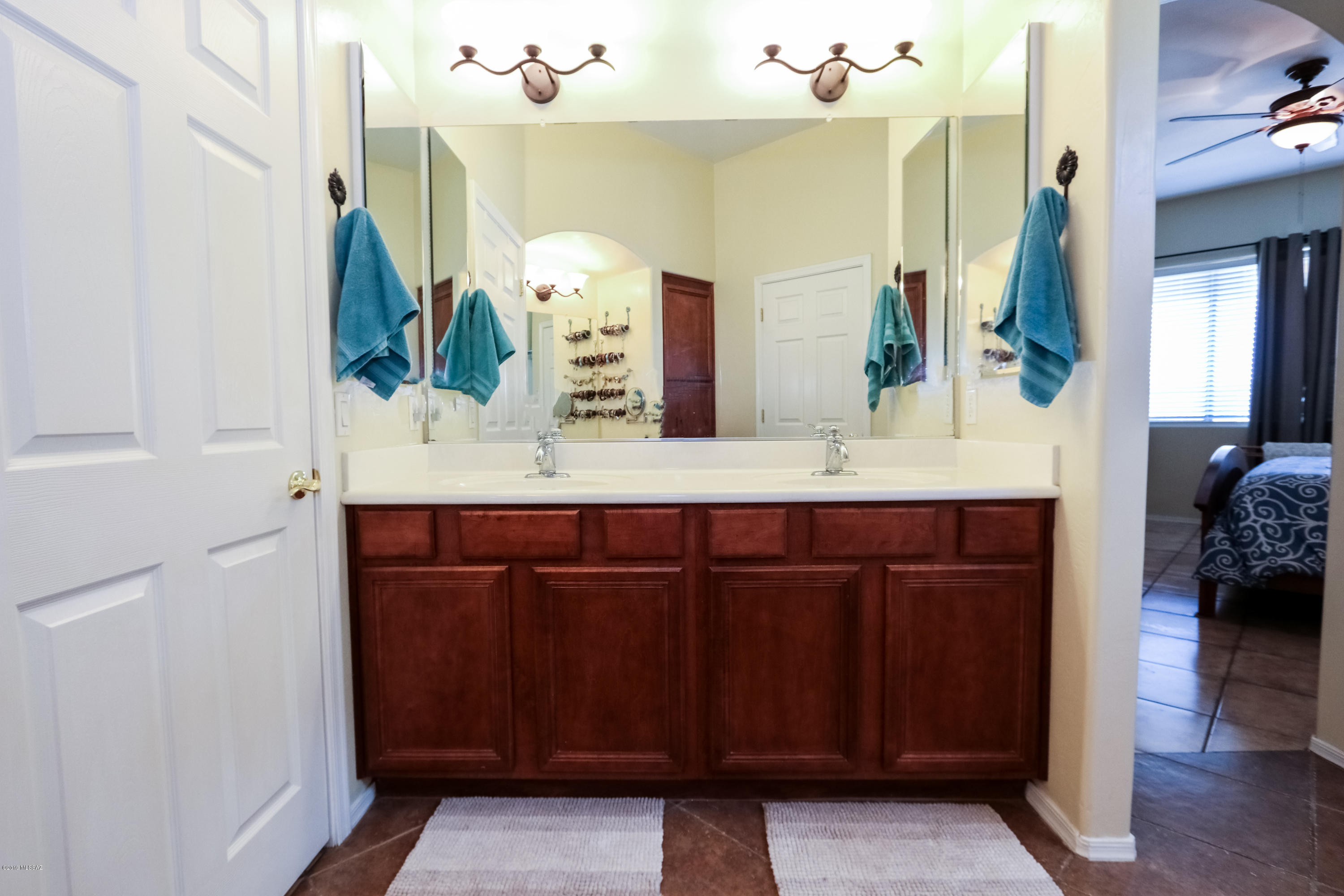 10834 South Heart Break Ridge Place Vail, AZ 85641 - Photo 21 of 43