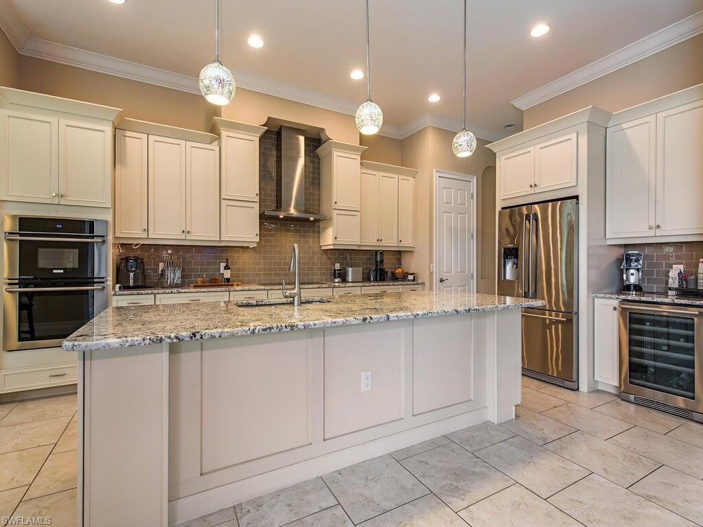 1508 Mockingbird Drive Naples, FL 34120 - Photo 4 of 15