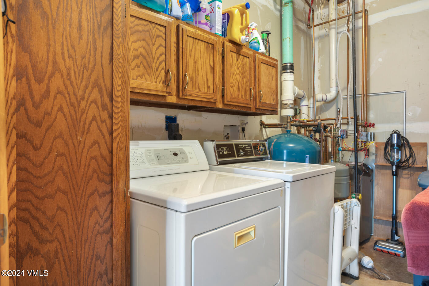 150 County Road Gypsum, CO 81637 - Photo 42 of 43 a utility room with dryer and washer