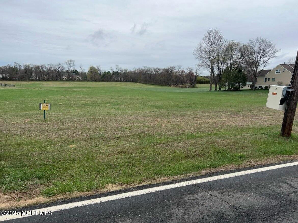 67 Davidson's Mill Road North Brunswick, NJ 08902 - Photo 3 of 3 a view of a golf course with a garden