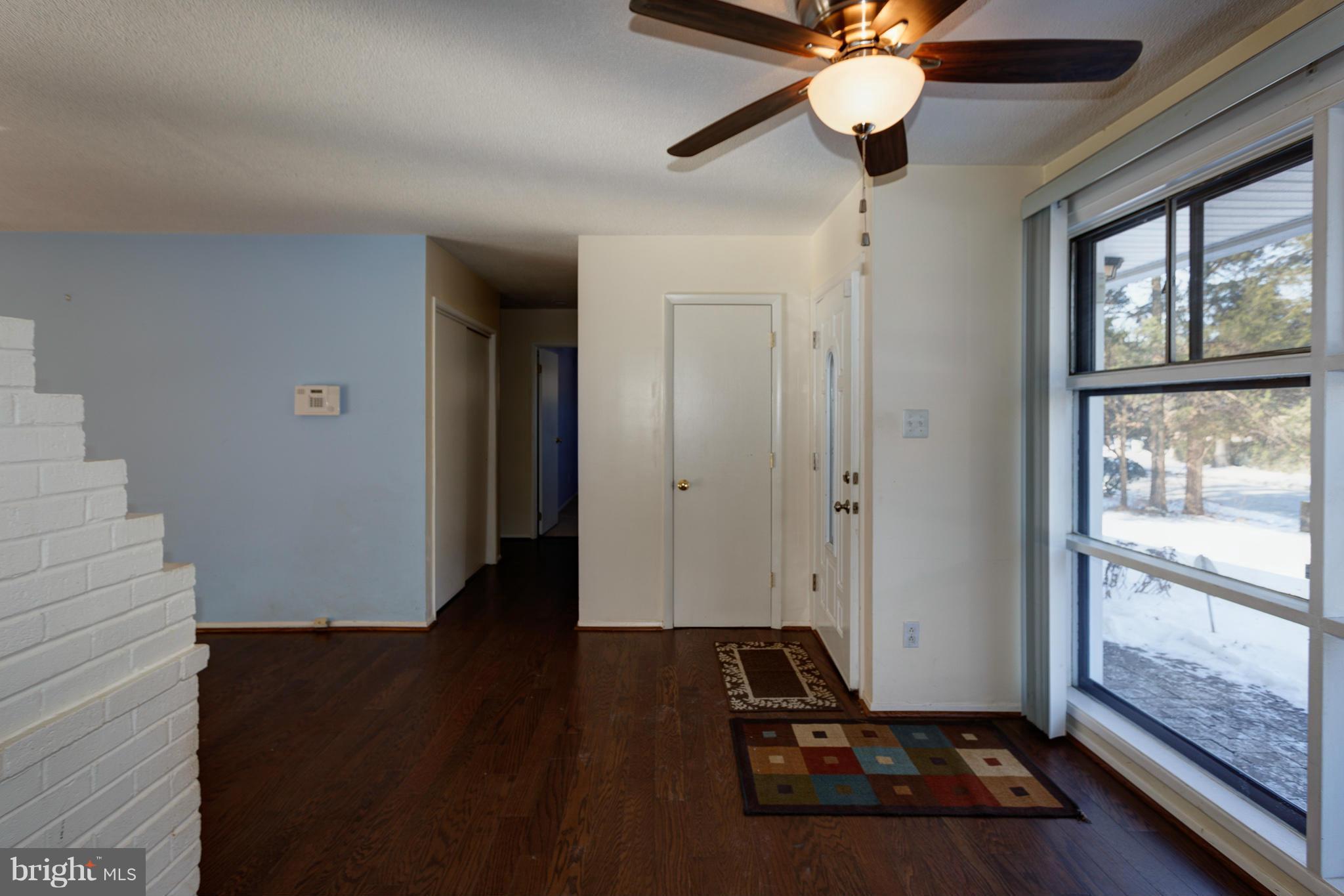7306 Highland Street Springfield, VA 22150 - Photo 21 of 27 Interior (General)
