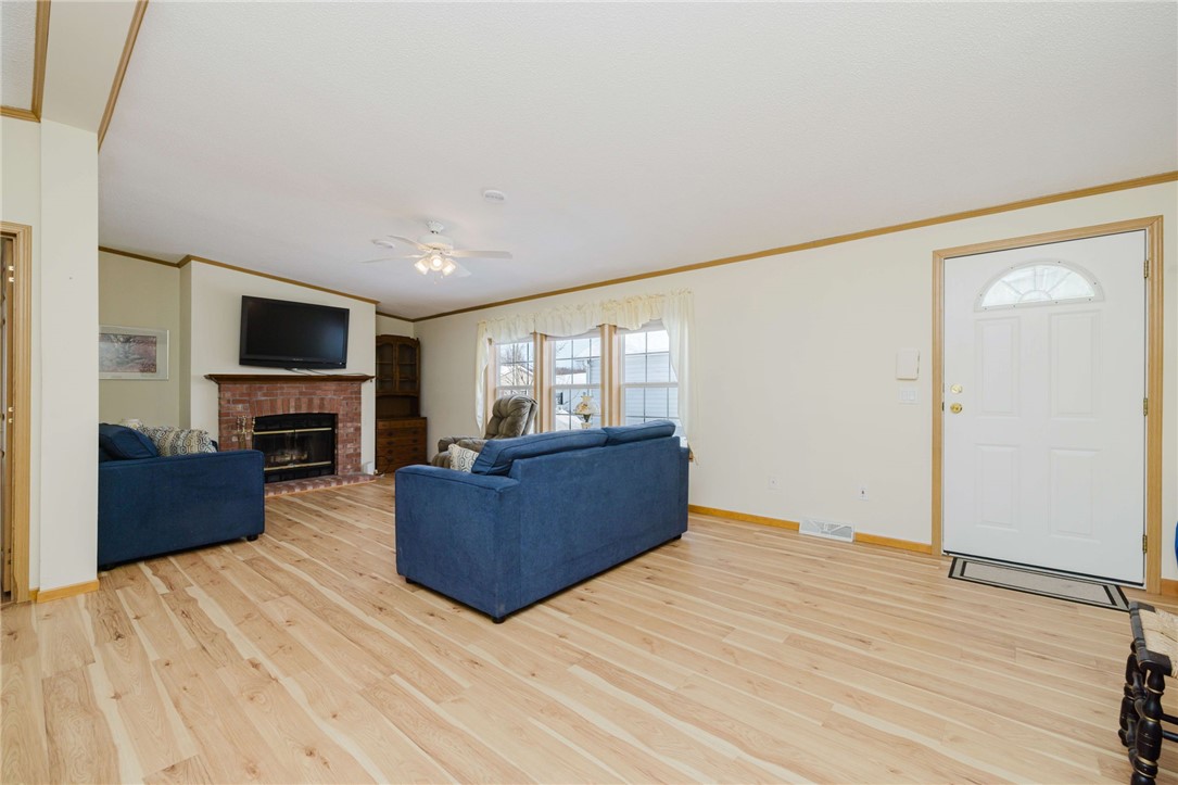 21 Nightingale Lane Tiverton, RI 02878 - Photo 16 of 40