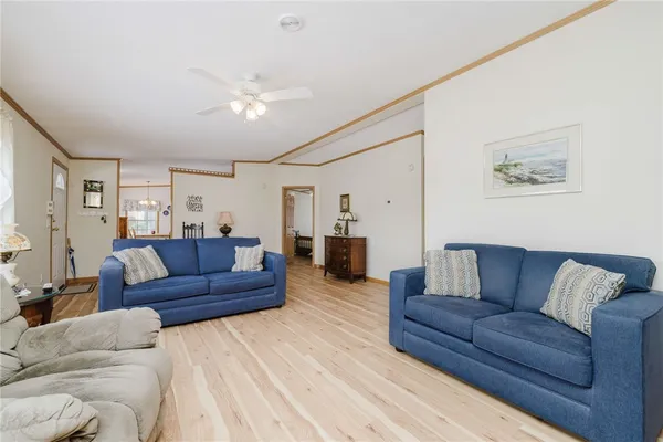 $299,000 | 21 Nightingale Lane, Tiverton, RI 02878