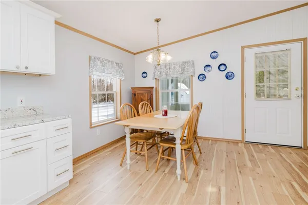 $299,000 | 21 Nightingale Lane, Tiverton, RI 02878