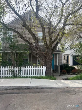 $2,900 | 9 Laura Street, Norwalk, CT 06854