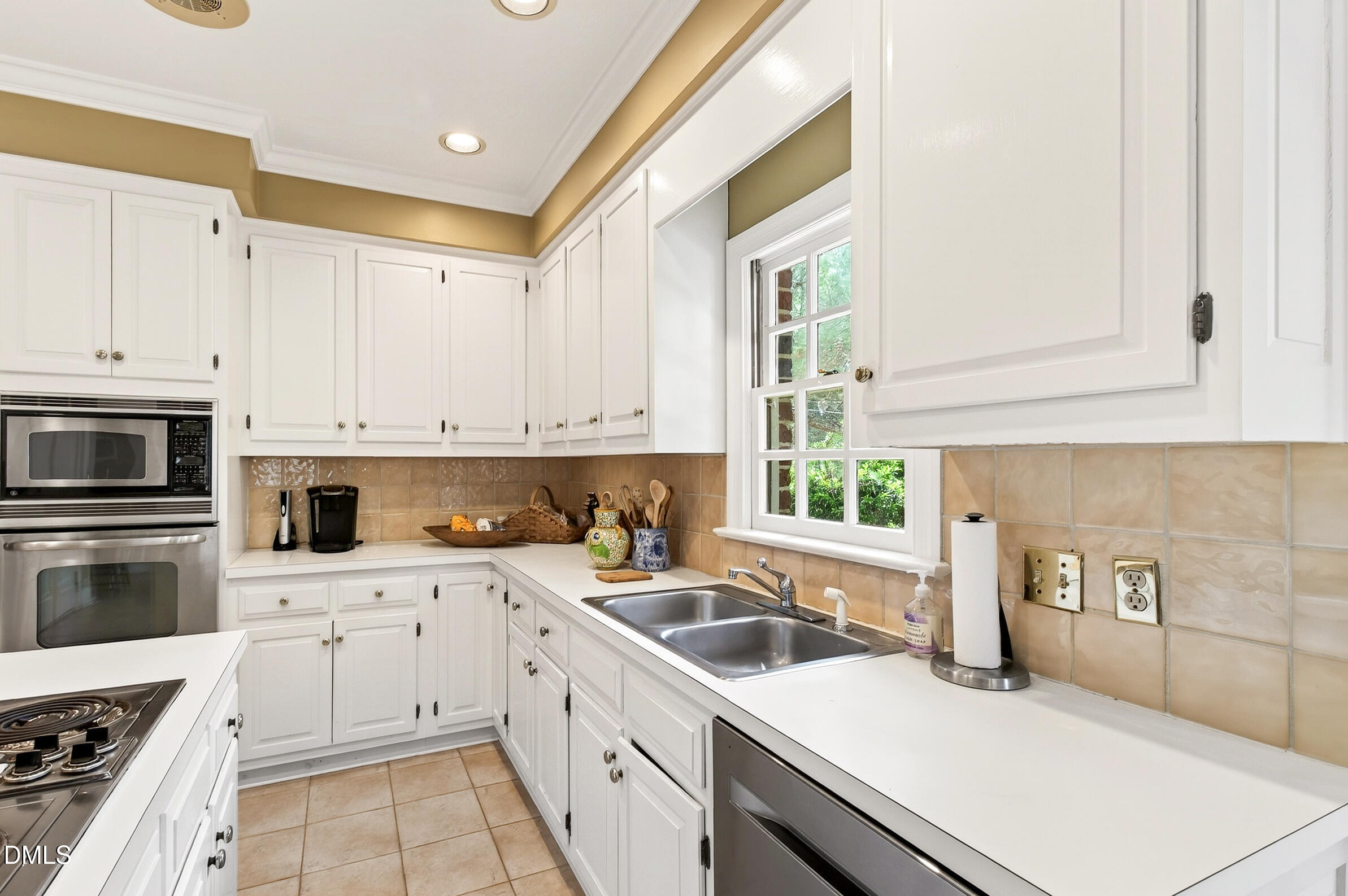 2733 Toxey Drive Raleigh, NC 27609 - Photo 27 of 58 Toxey (52)